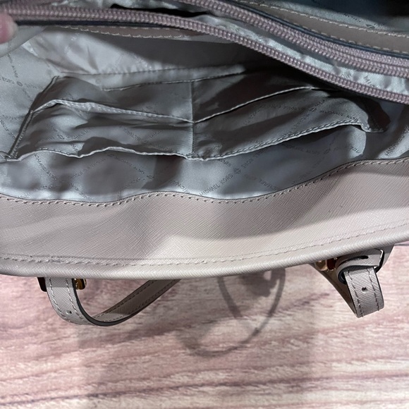 Michael Kors Medium Fawn Leather Tote - Picture 6 of 16